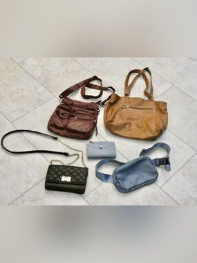Purse, Tote, and Wallet Lot